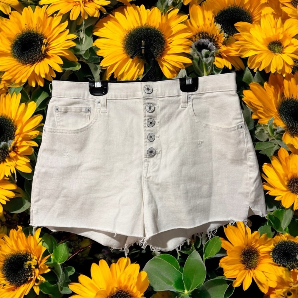 GAP Denim White Jean Shorts High-Waisted Frayed Hem